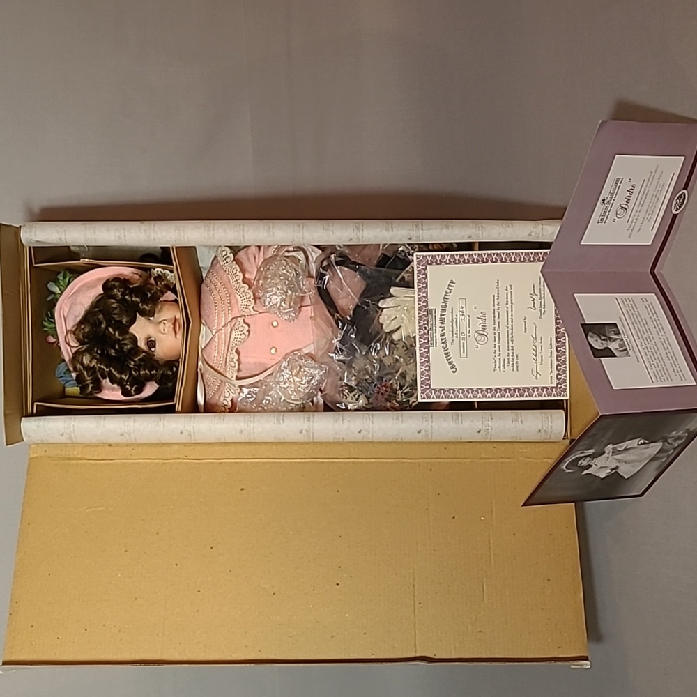 1998 Ashton-Drake Galleries Exclusive Edition "Deirdre" Porcelain Doll